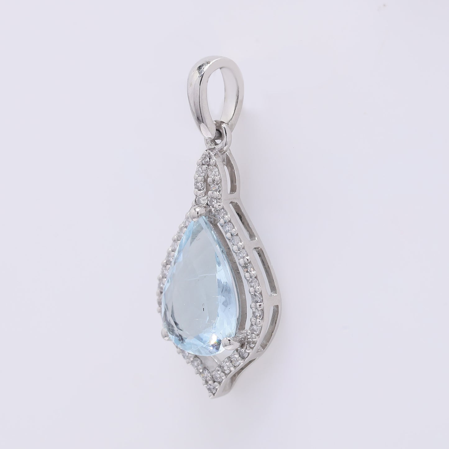 1.28 Ct Pear Mixed Cut Natural Aquamarine 950 Platinum Pendant