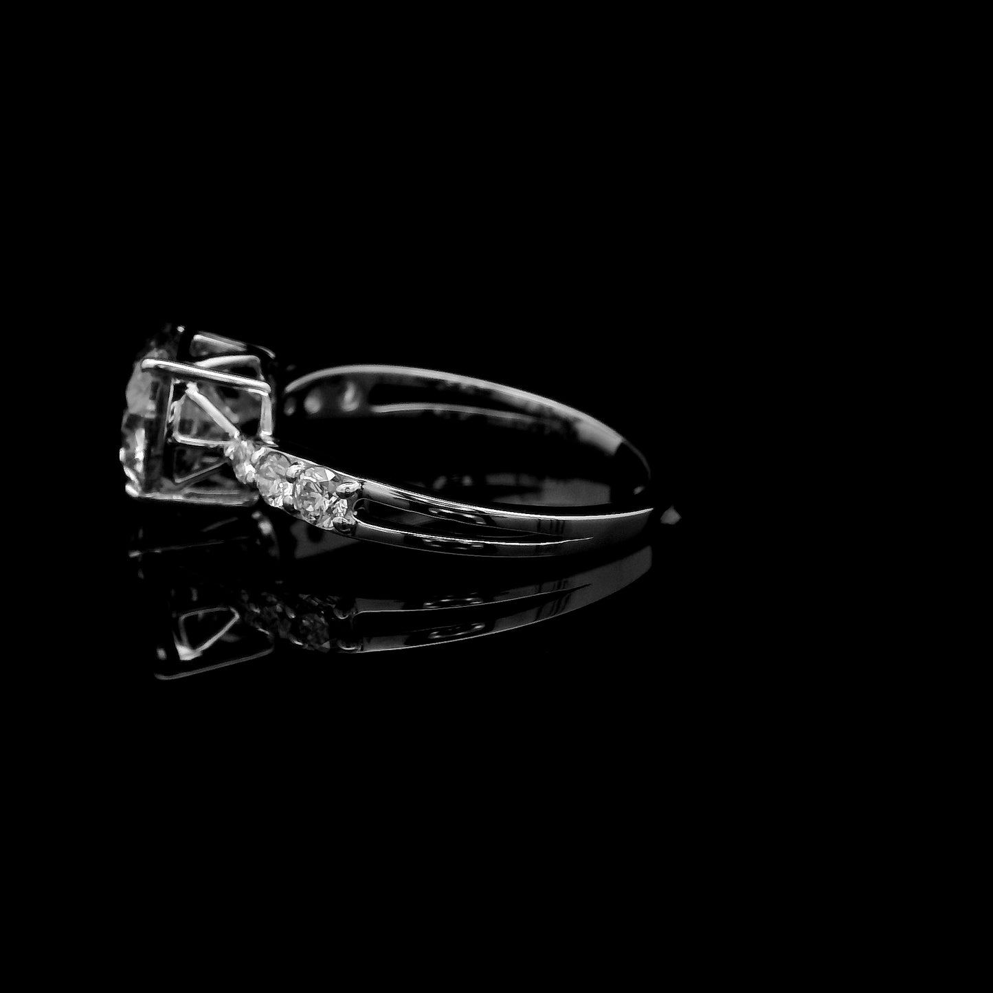 2.41 Carats Lab Grown Diamond 14K Gold Ring