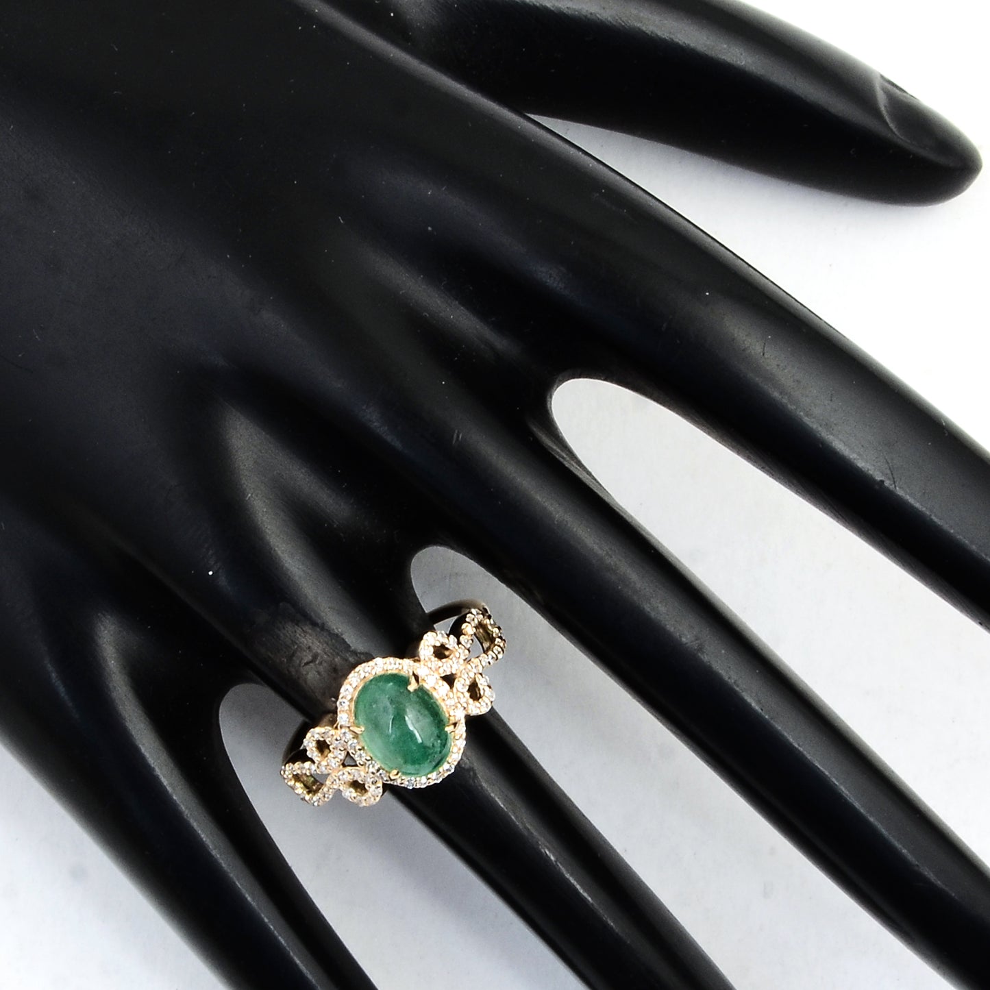 1.90 Ct Oval Cabochon Natural Beryl Emerald 14K Gold Ring