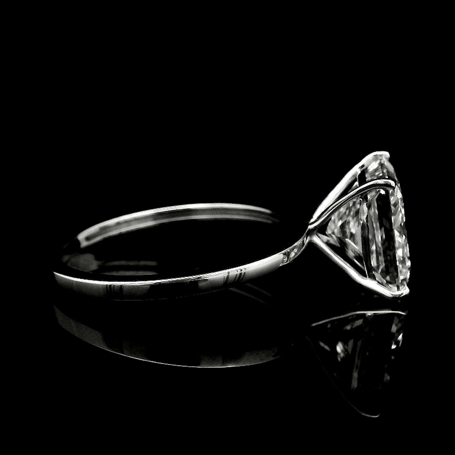 3.74 Carats Lab Grown Diamond 14K Gold Ring