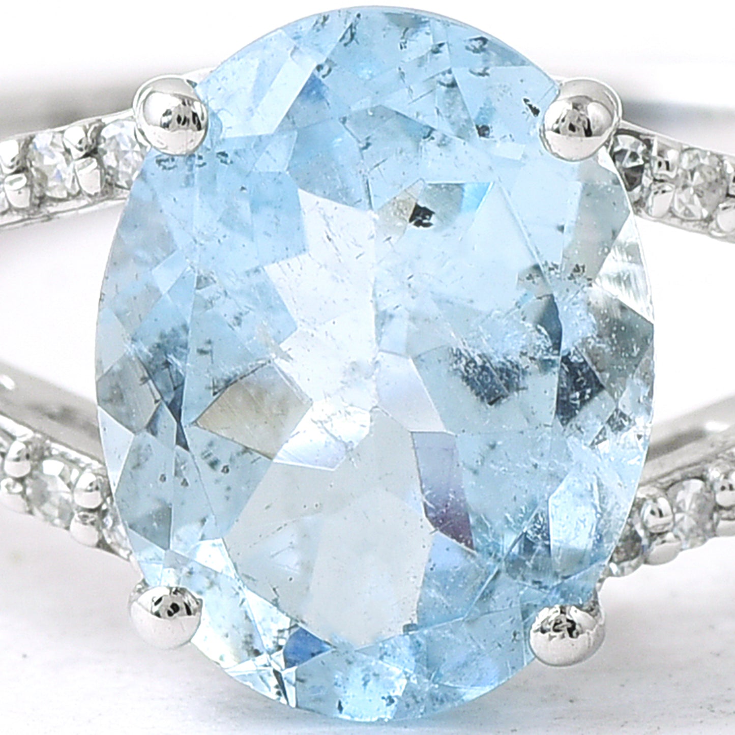 2.74 Ct Oval Mixed Cut Natural Aquamarine 950 Platinum Ring