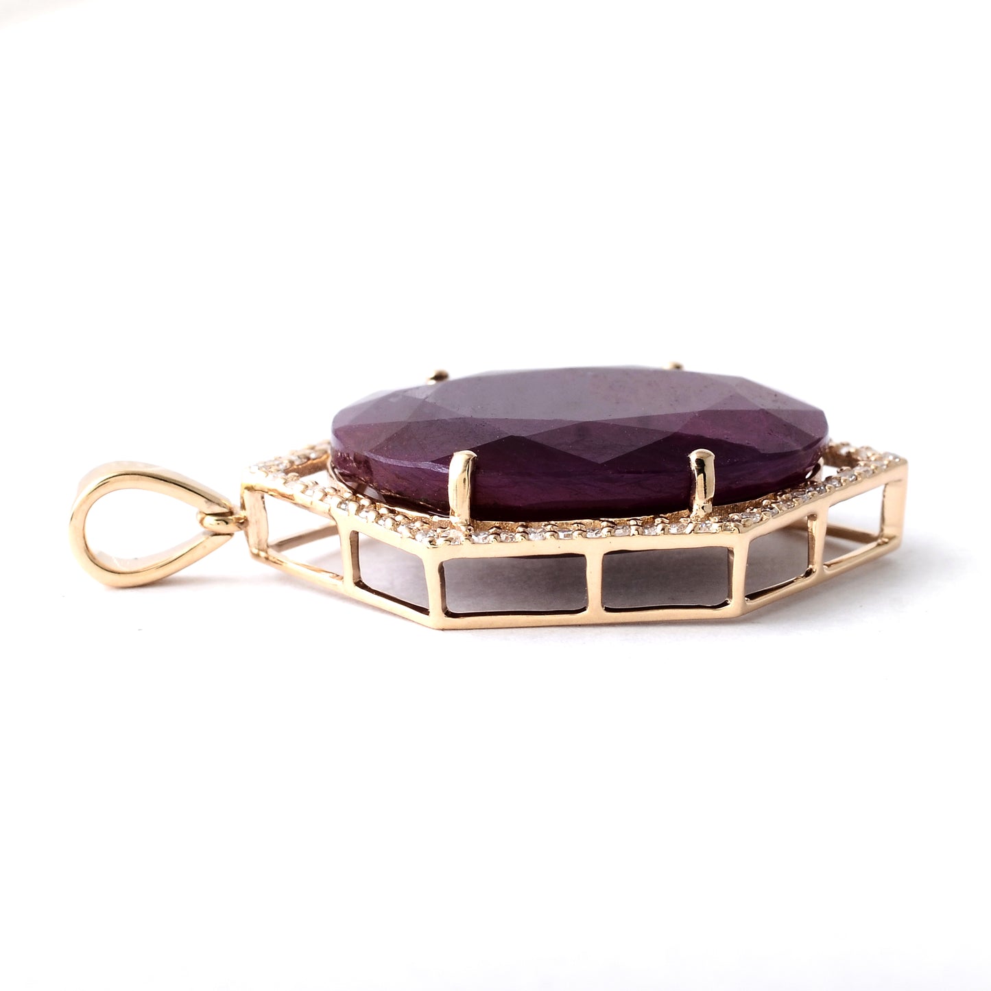 16.04 Ct Oval Mixed Cut Natural Corundum Ruby 14K Gold Pendant