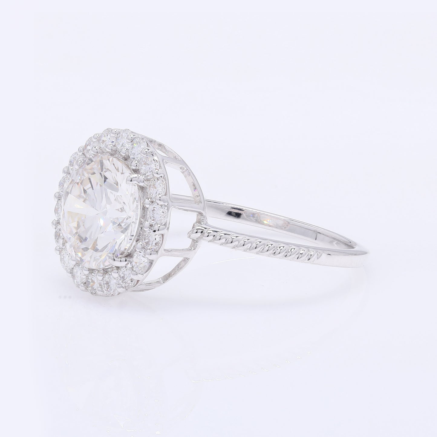2.43 Carats Lab Grown Diamond 14K Gold Ring