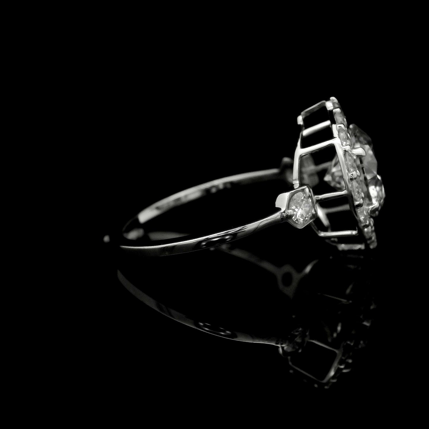 2.68 Carats Lab Grown Diamond 14K Gold Ring