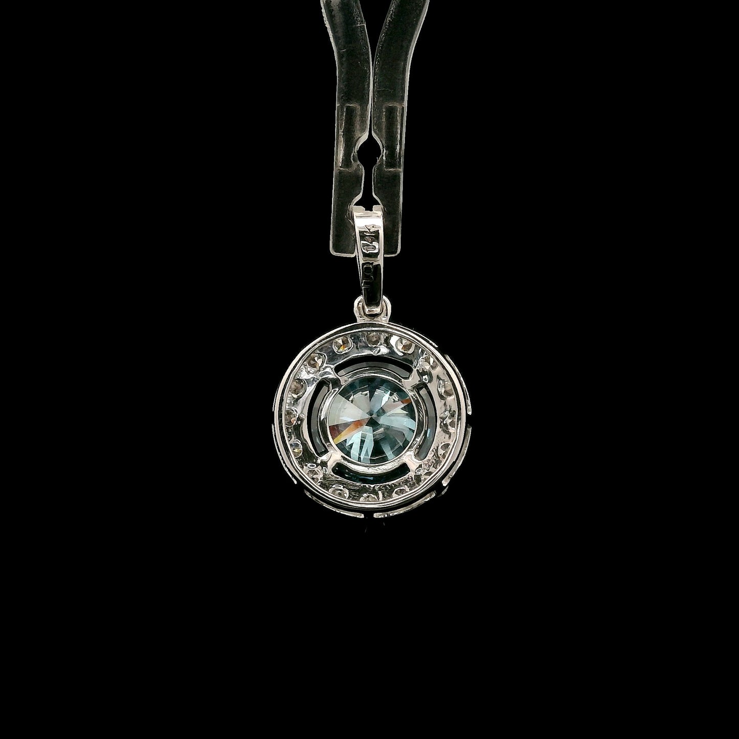 1.91 Carats Blue Lab Grown Diamond 14K Gold Pendant