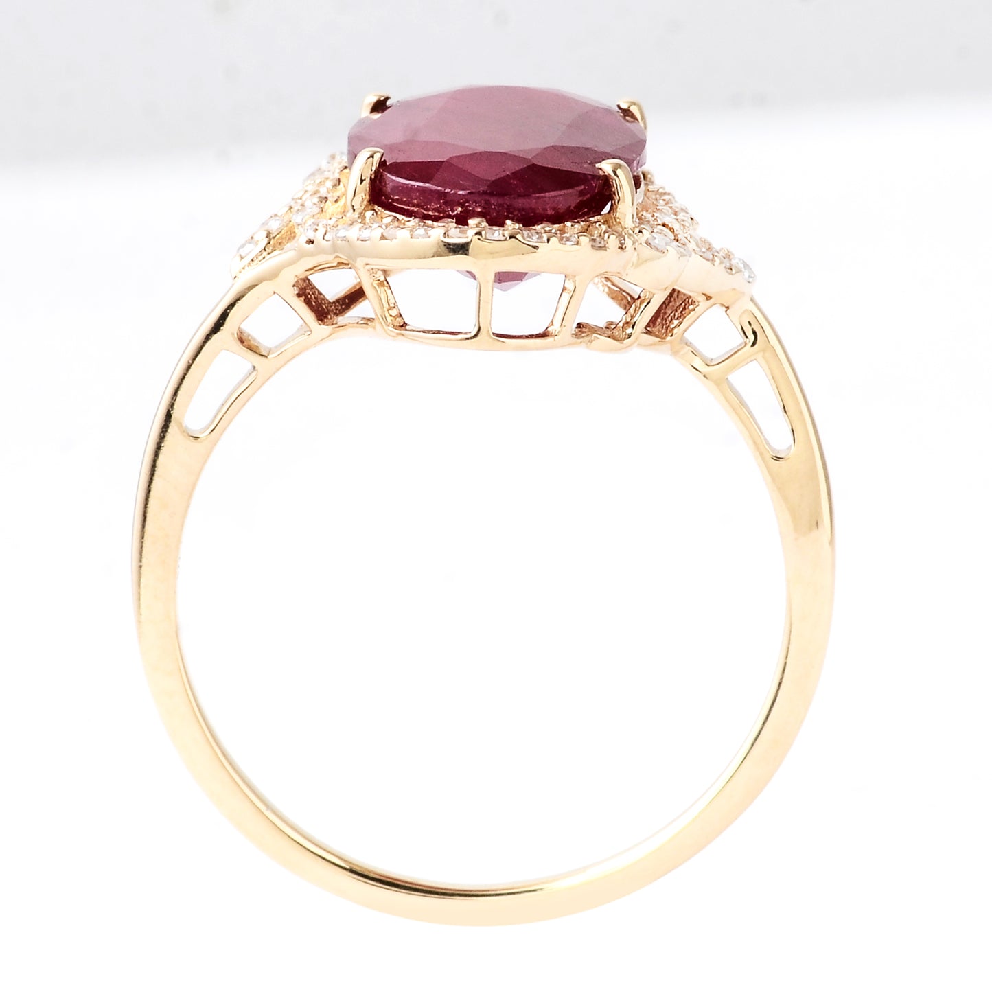 4.00 Ct Oval Mixed Cut Natural Corundum Ruby 14K Gold Ring