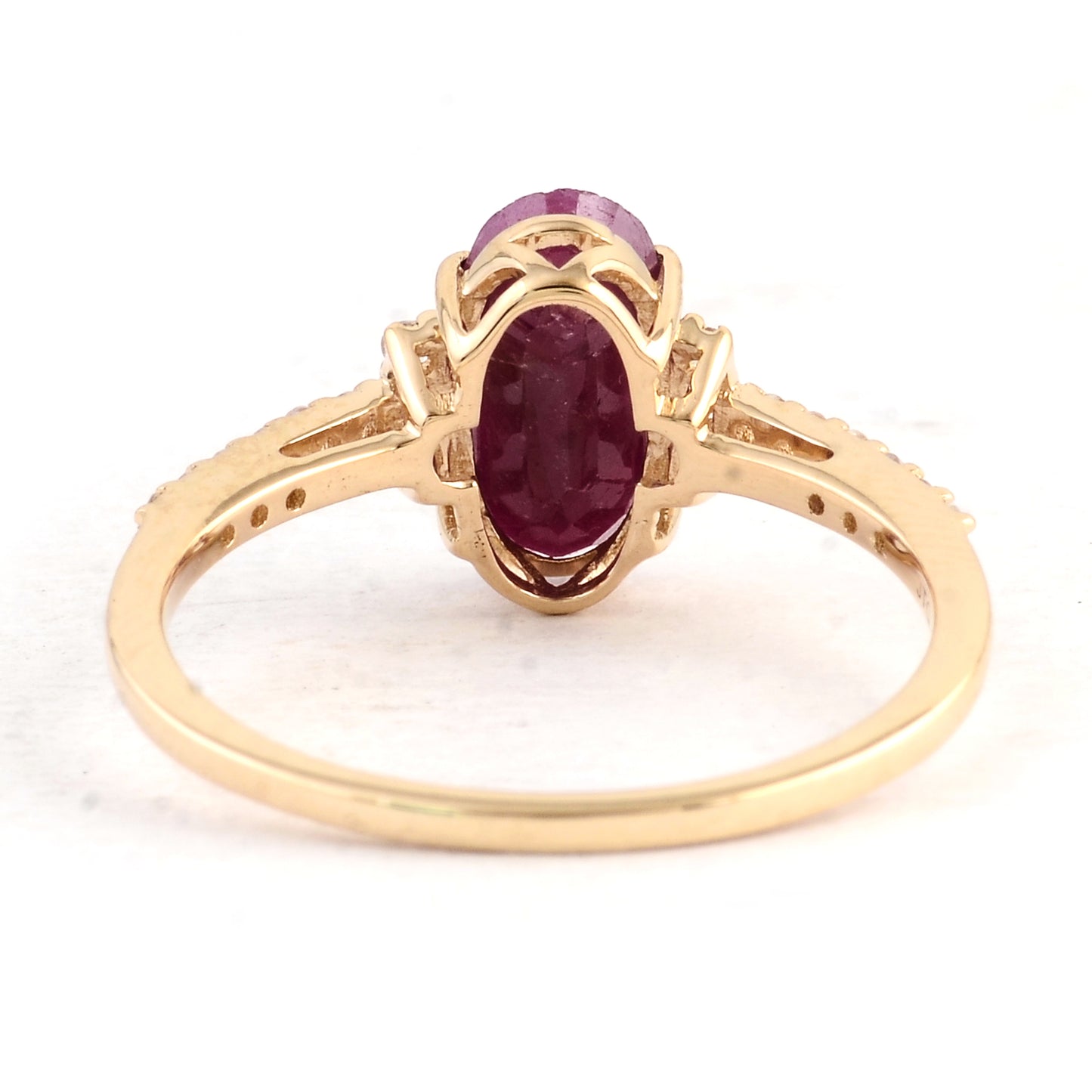 2.06 Ct Oval Ruby 14K Gold Ring