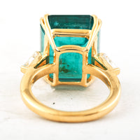 19.33 Ct Emerald Cut Natural Beryl Emerald 18K Gold Ring