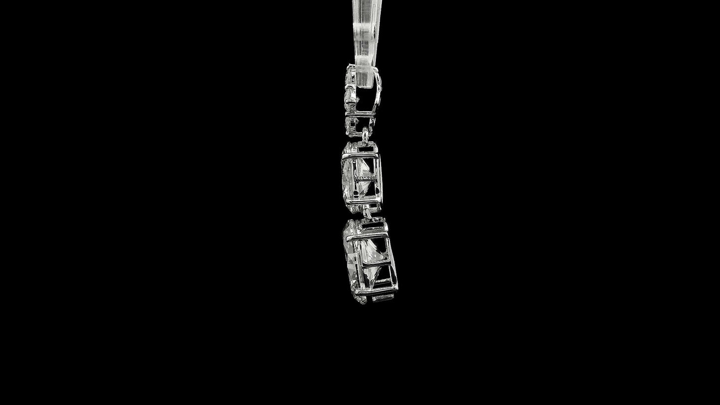 3.30 Carats Lab Grown Diamond 14K Gold Pendant