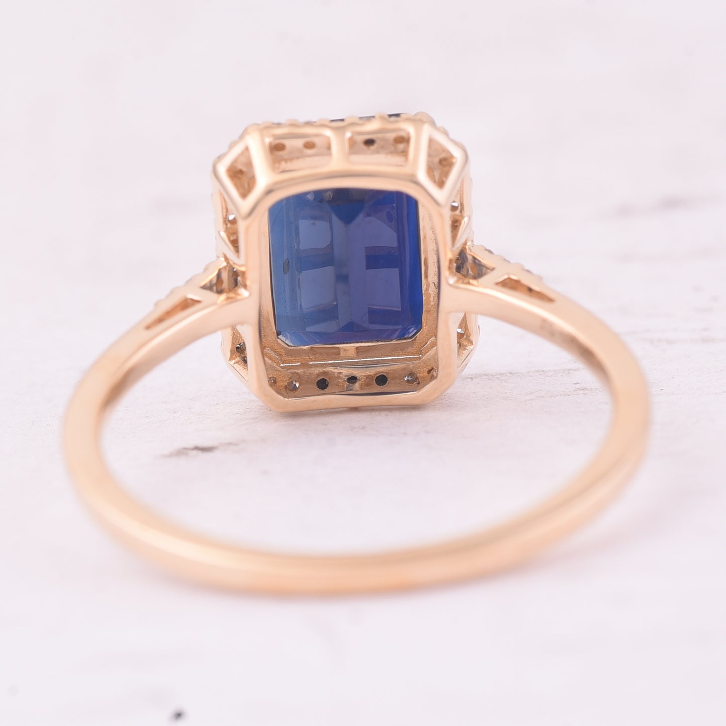2.77 Ct Octagon Step Cut Natural Sapphire 14K Gold Ring