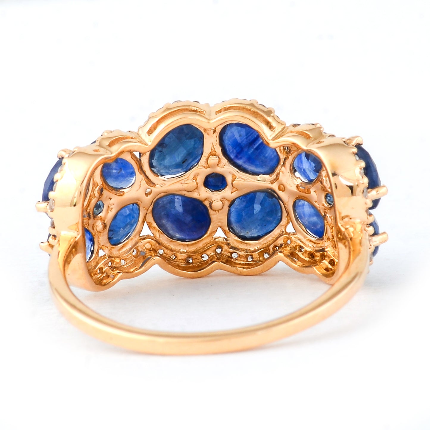 4.25 Ct Oval Sapphire 14K Gold Ring