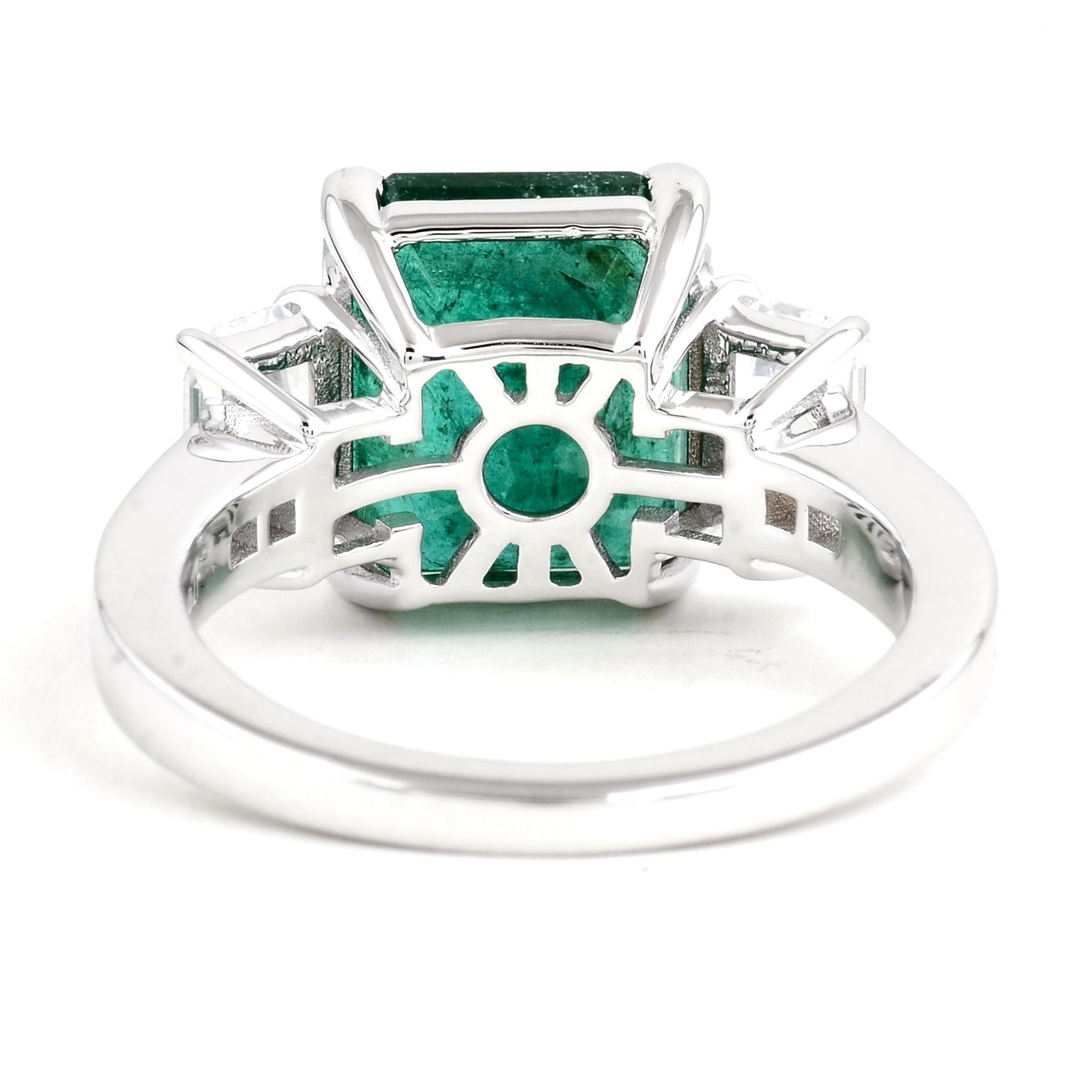 6.22 Carat Natural Beryl Emerald 14K Gold Ring