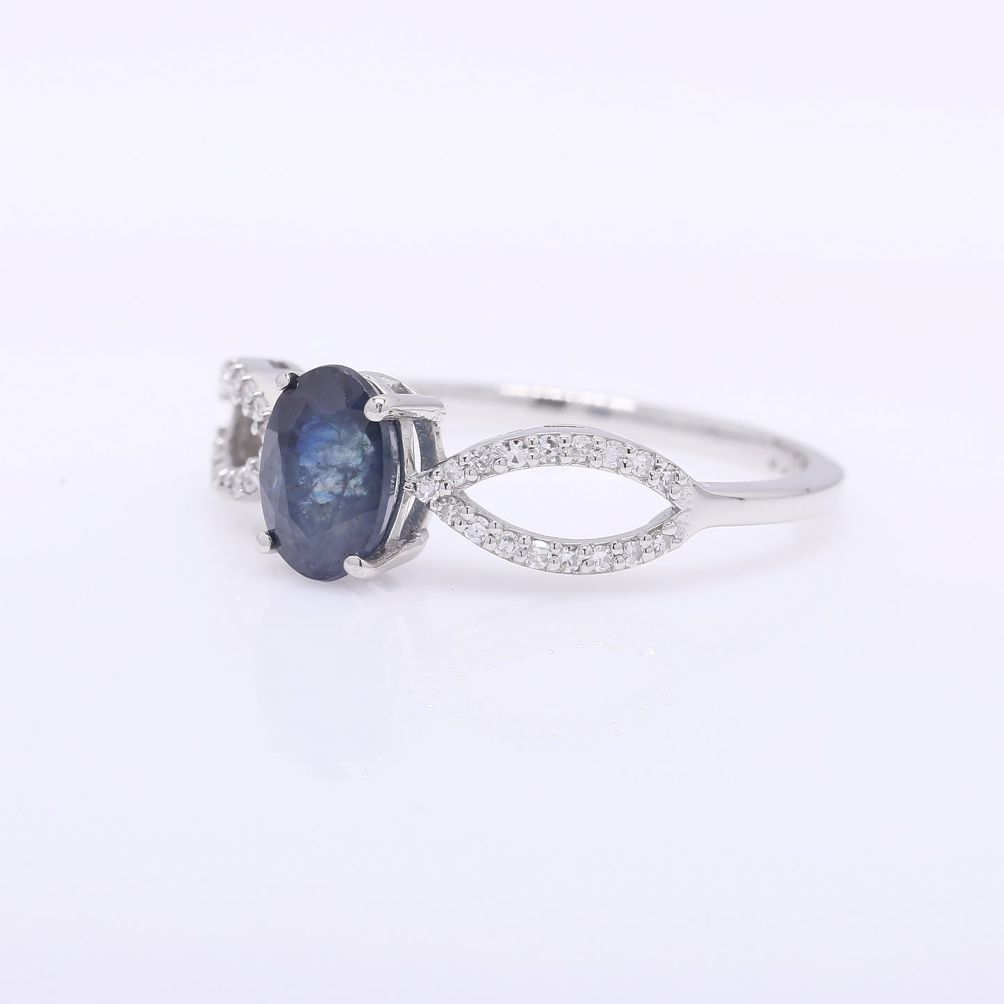 1.31 Ct Oval Mixed Cut Natural Sapphire 950 Platinum Ring