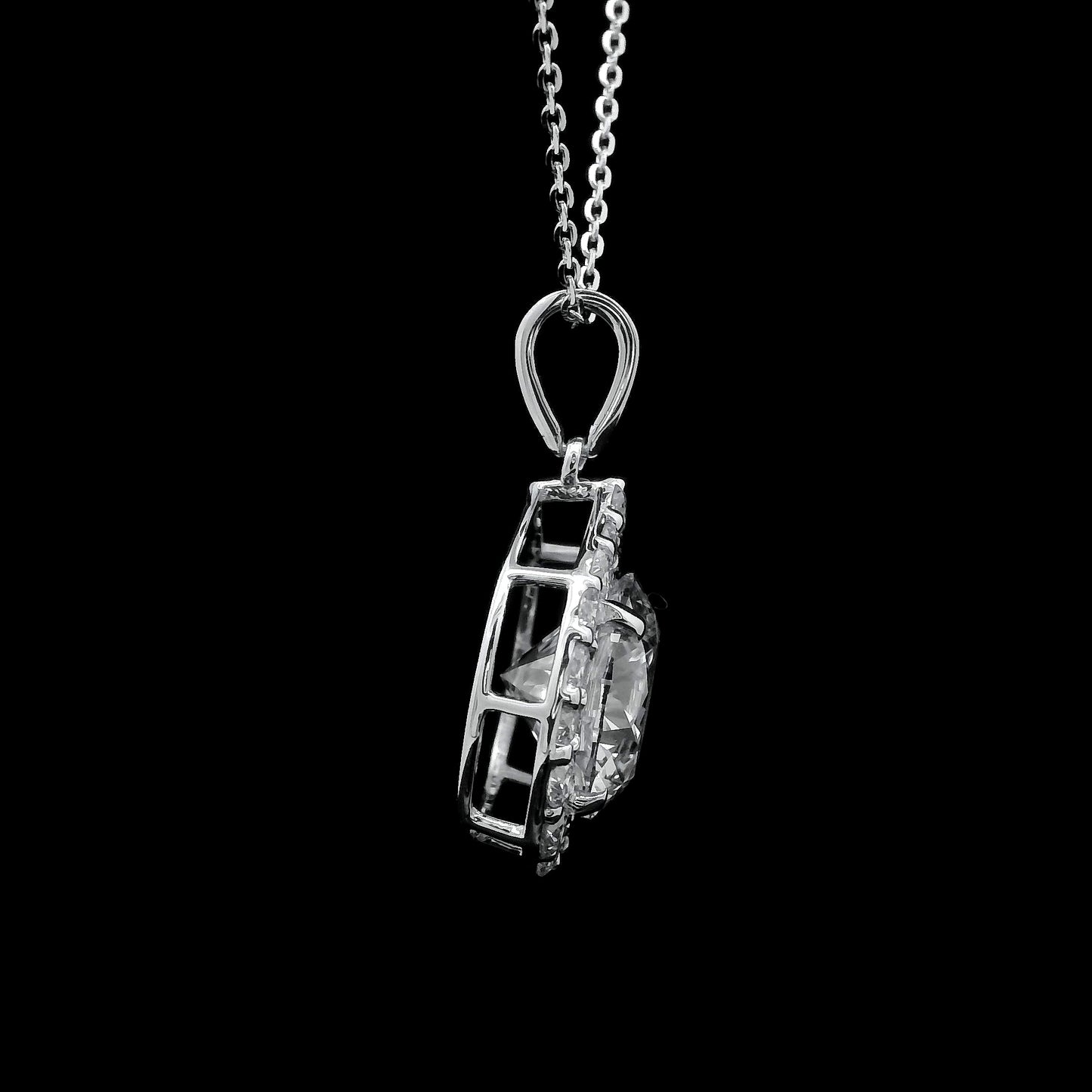 3.74 Carats Lab Grown Diamond 14K Gold Pendant
