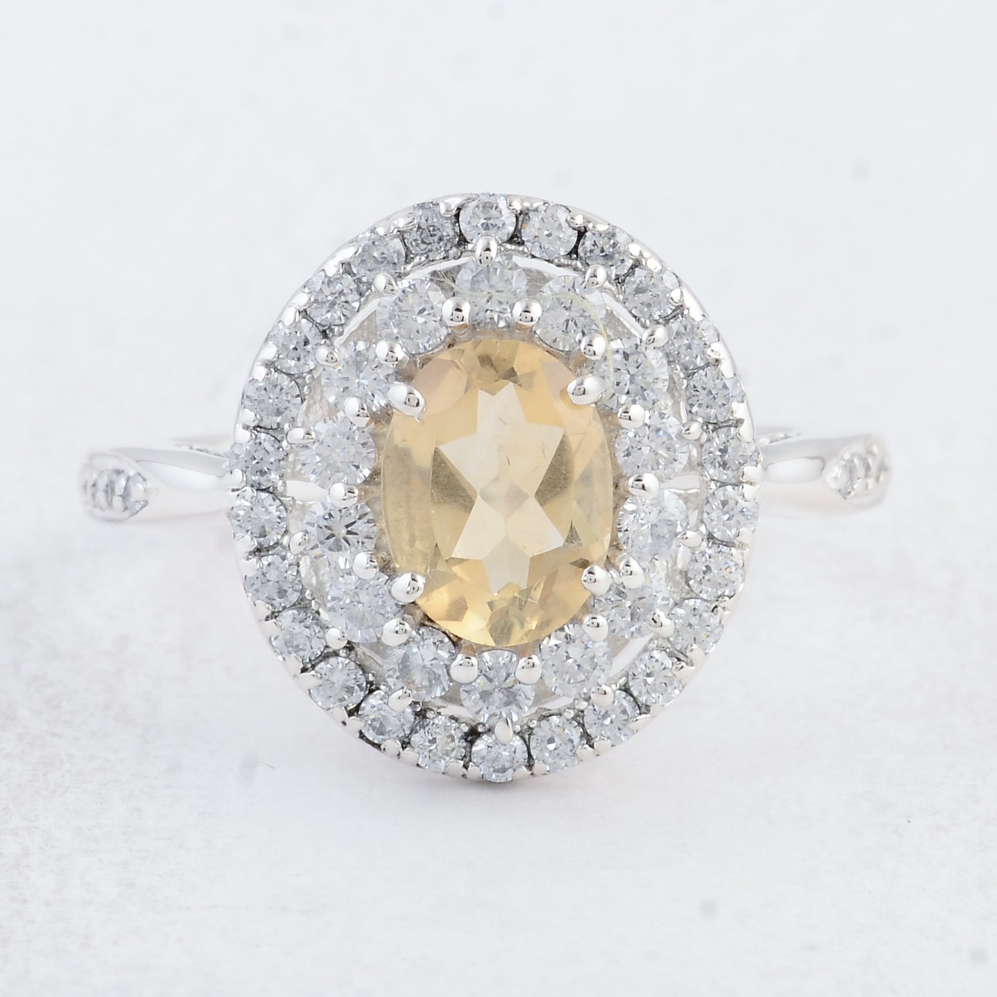 2.84 Ct Oval Citrine 925 Sterling Silver Ring