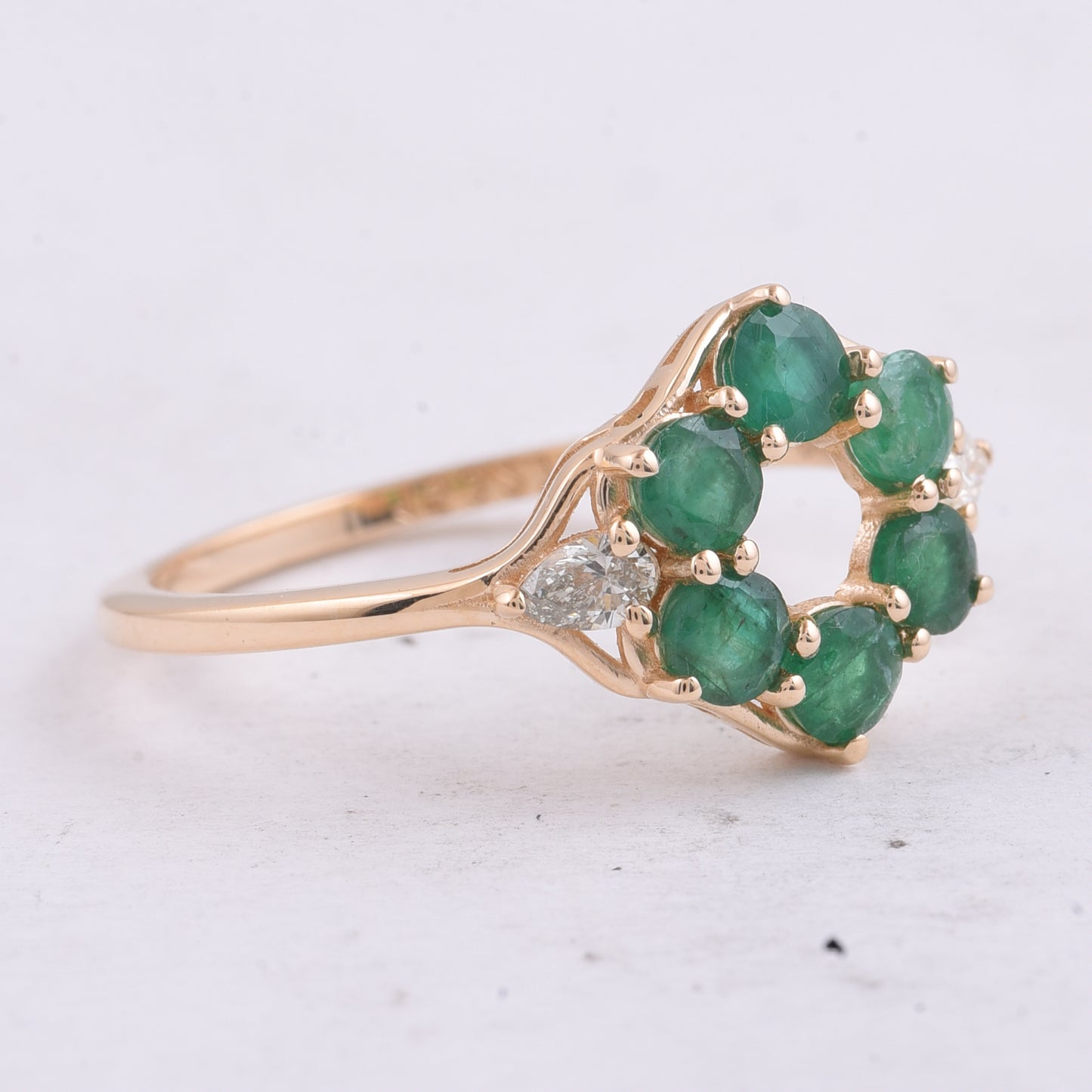 0.94 Ct Round Natural Emerald 14K Gold Ring