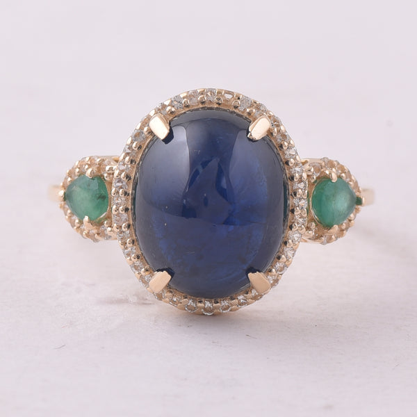 6.80 Ct Oval Sapphire 9K Gold Ring