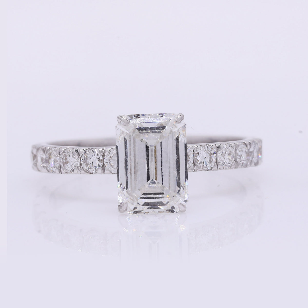 2.55 Carats Lab Grown Diamond 14K Gold Ring