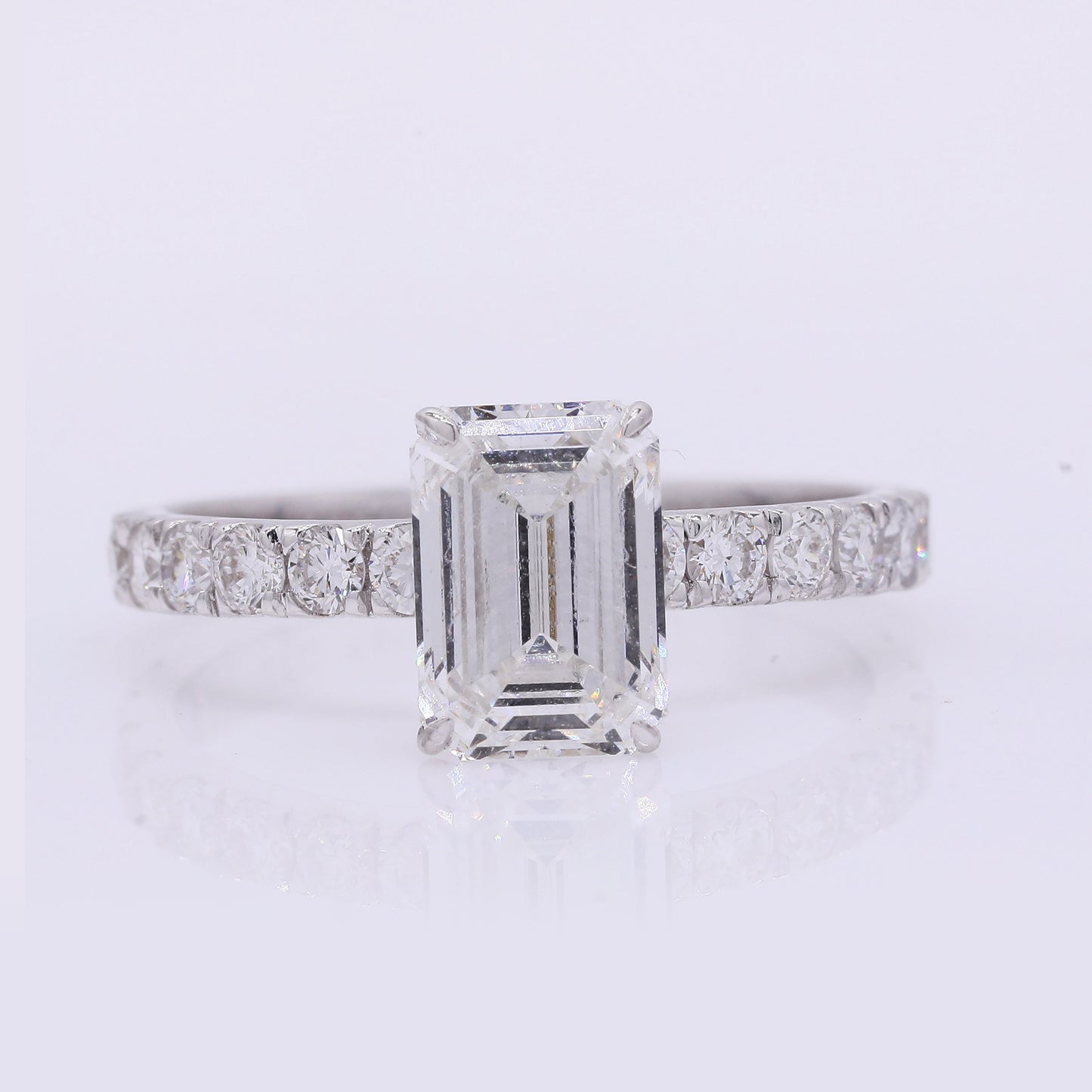 2.55 Carats Lab Grown Diamond 14K Gold Ring