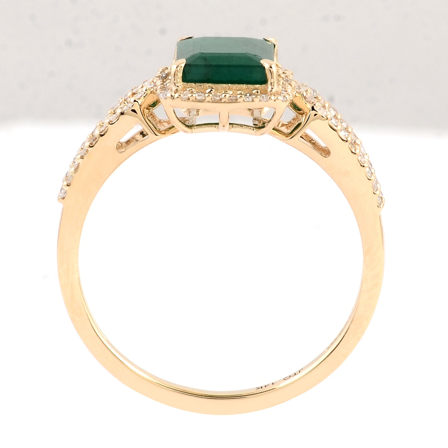 1.65 Ct Emerald Cut Natural Beryl Emerald 14K Gold Ring