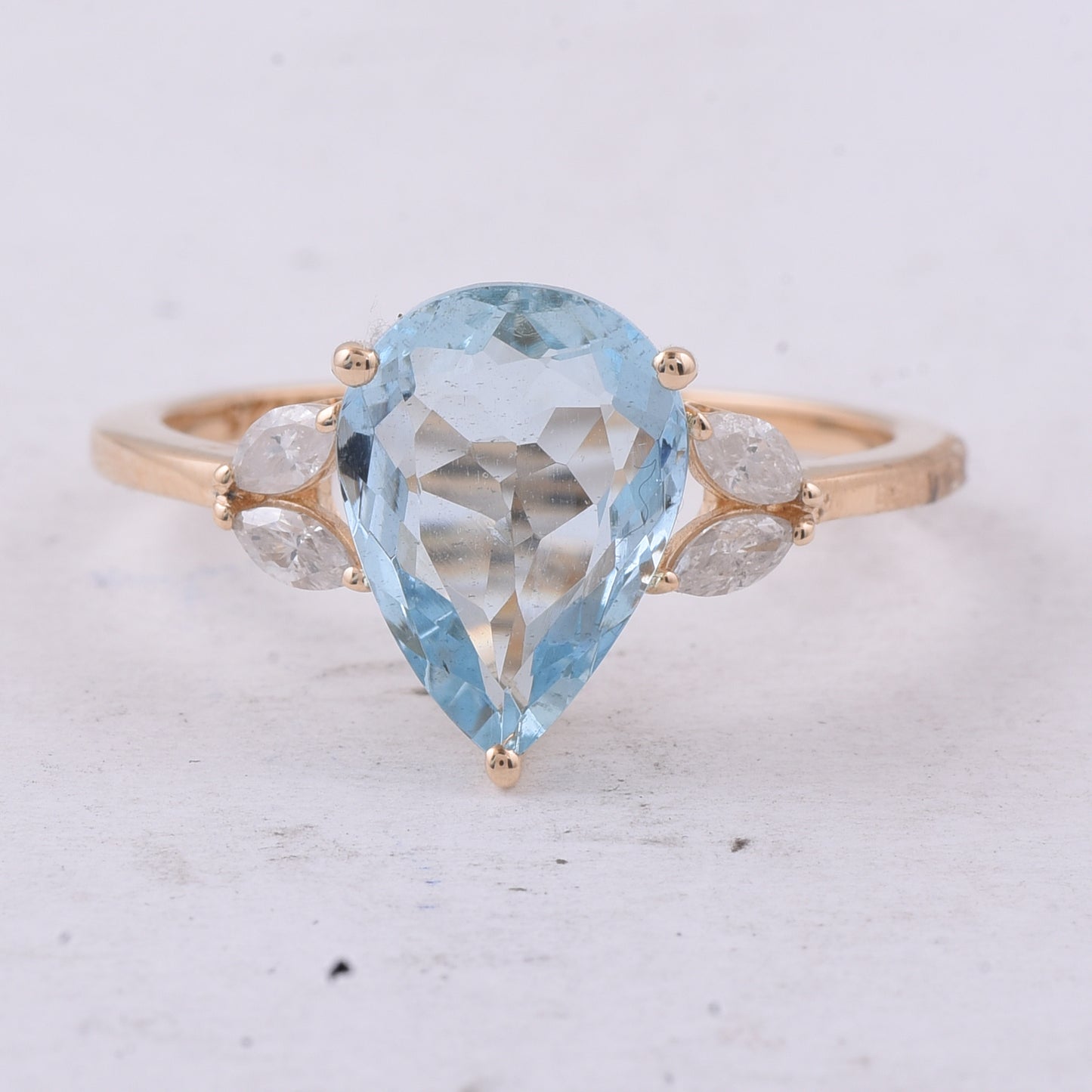 2.45 Ct Pear Natural Aquamarine 14K Gold Ring