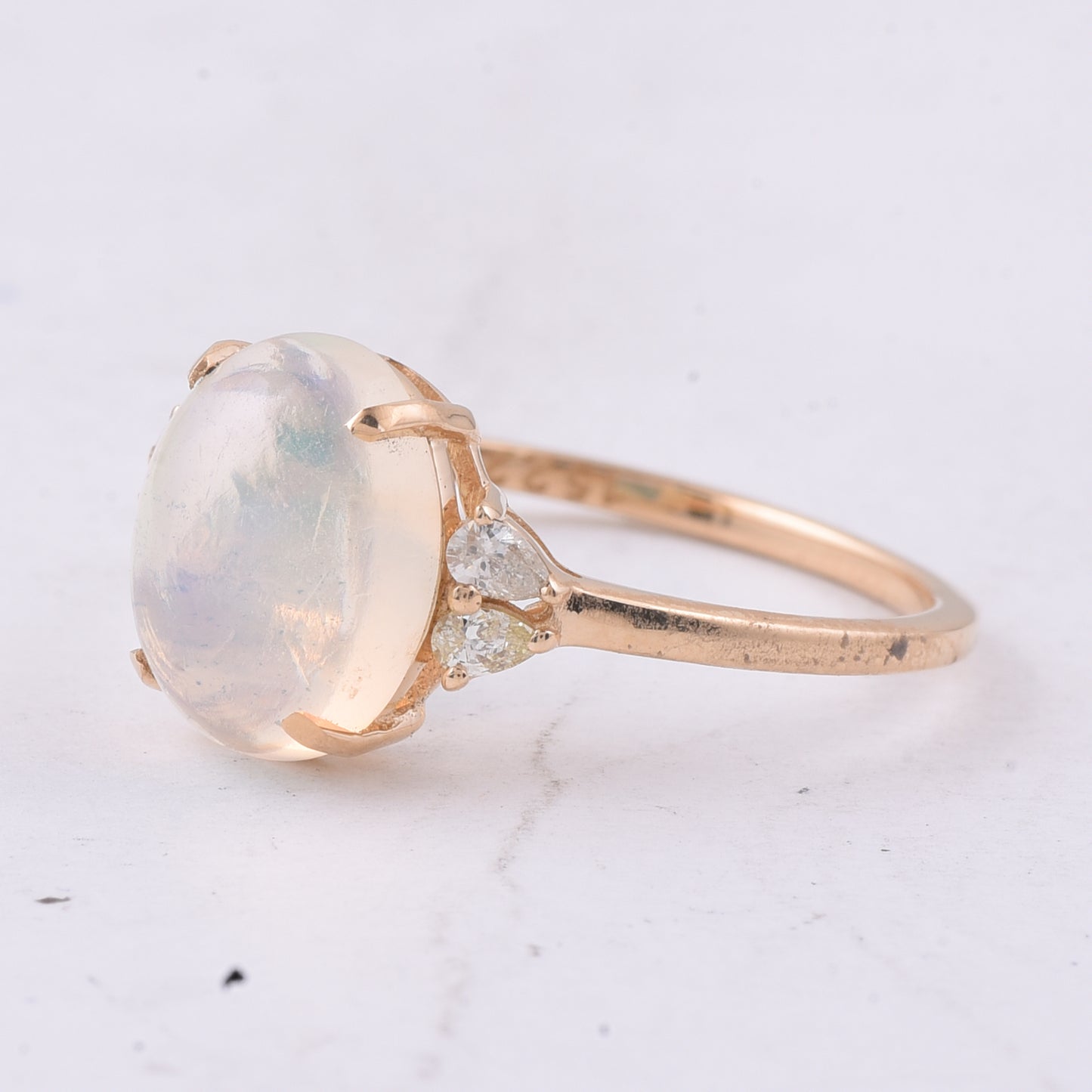 1.81 Ct Oval Cabochon Cut Natural Opal 14K Gold Ring