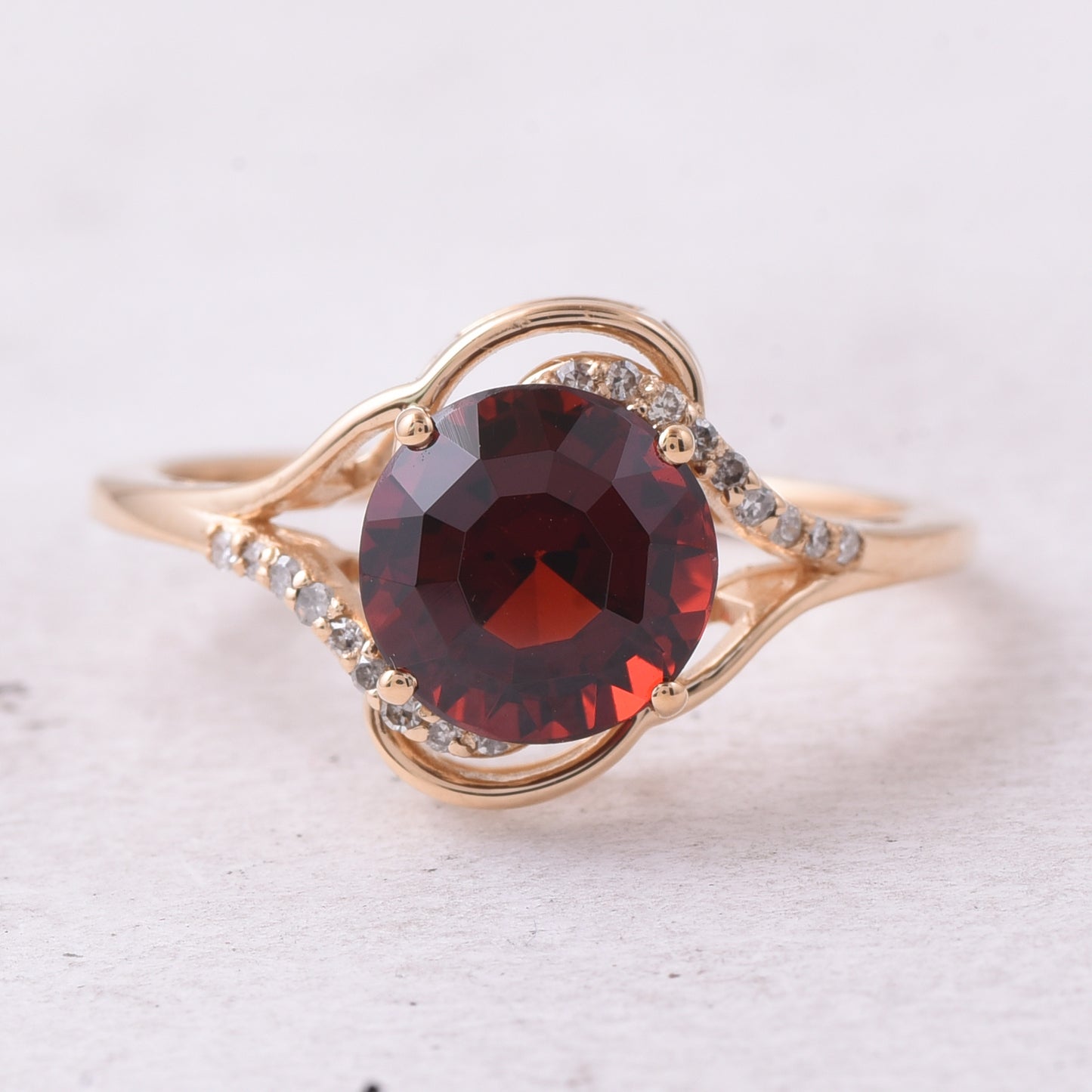 2.71 Ct Round Mixed Cut Natural Garnet 14K Gold Ring