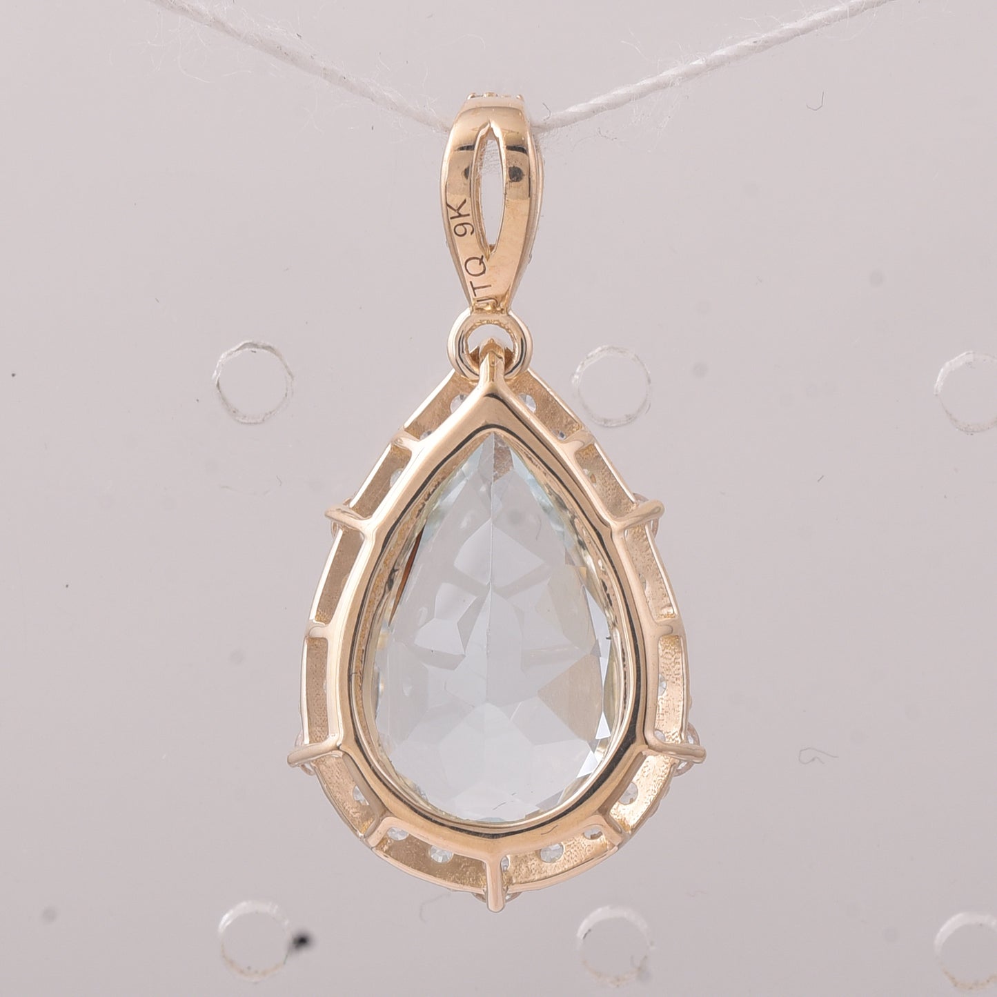 4.38 Ct Pear Aquamarine 9K Gold Pendant