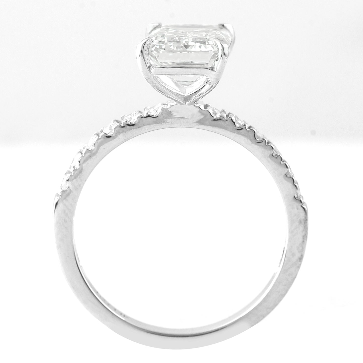 3.20 Carats Lab Grown Diamond 14K Gold Ring