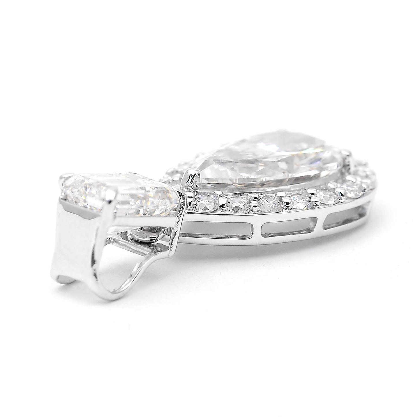 3.49 Carats Lab Grown Diamond 14K Gold Pendant