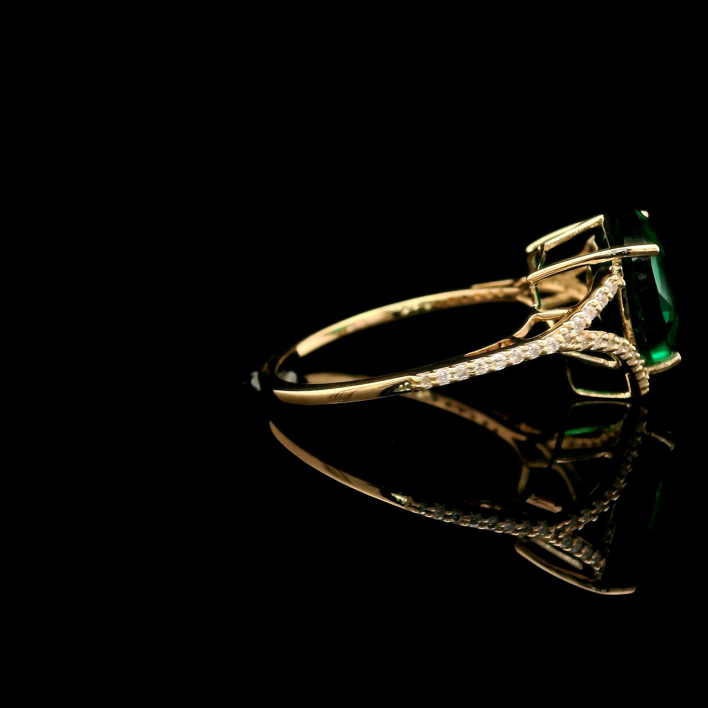 3.35 Ct Triangular Mixed Cut Lab Grown Emerald 14K Gold Ring
