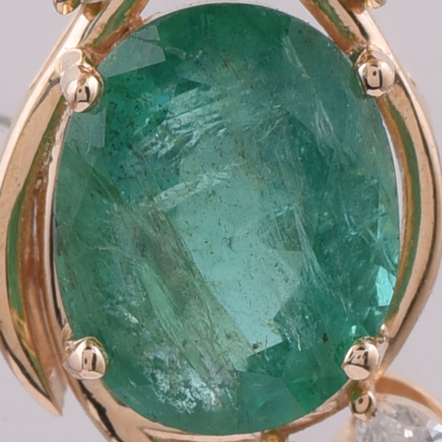 2.33 Ct Oval Natural Emerald 14K Gold Pendant
