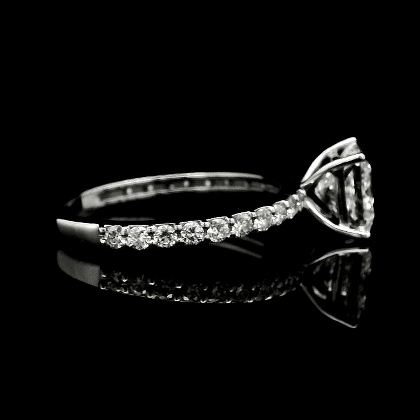 1.92 Carats Lab Grown Diamond 950 Platinum Ring