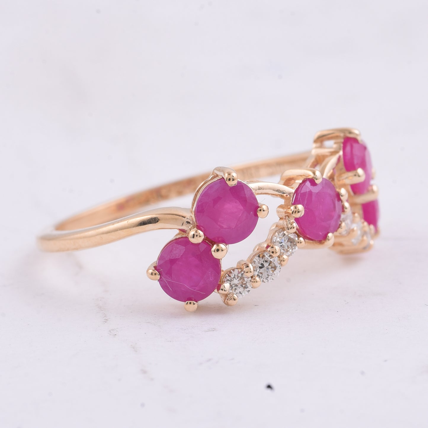 1.89 Ct Round Natural Ruby 14K Gold Ring