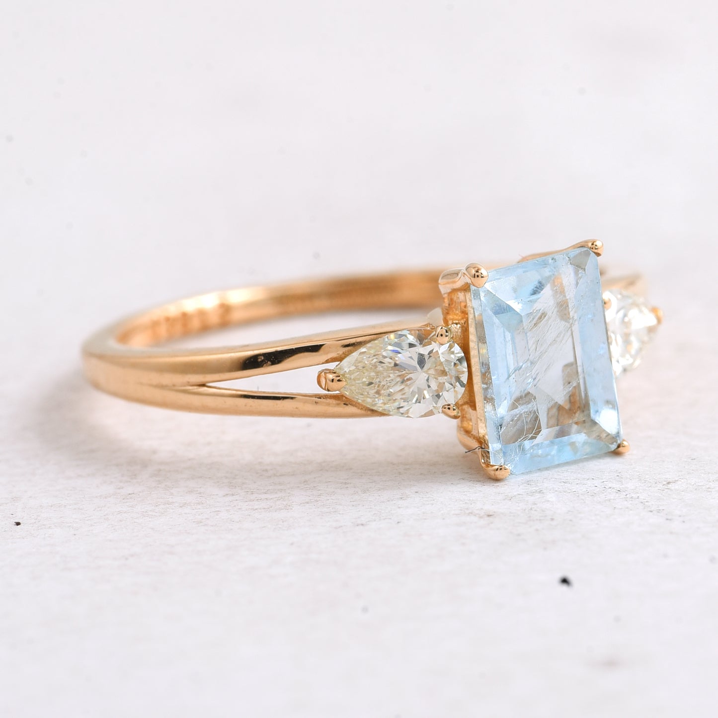 1.25 Ct Rectangle Step Cut Natural Aquamarine 14K Gold Ring