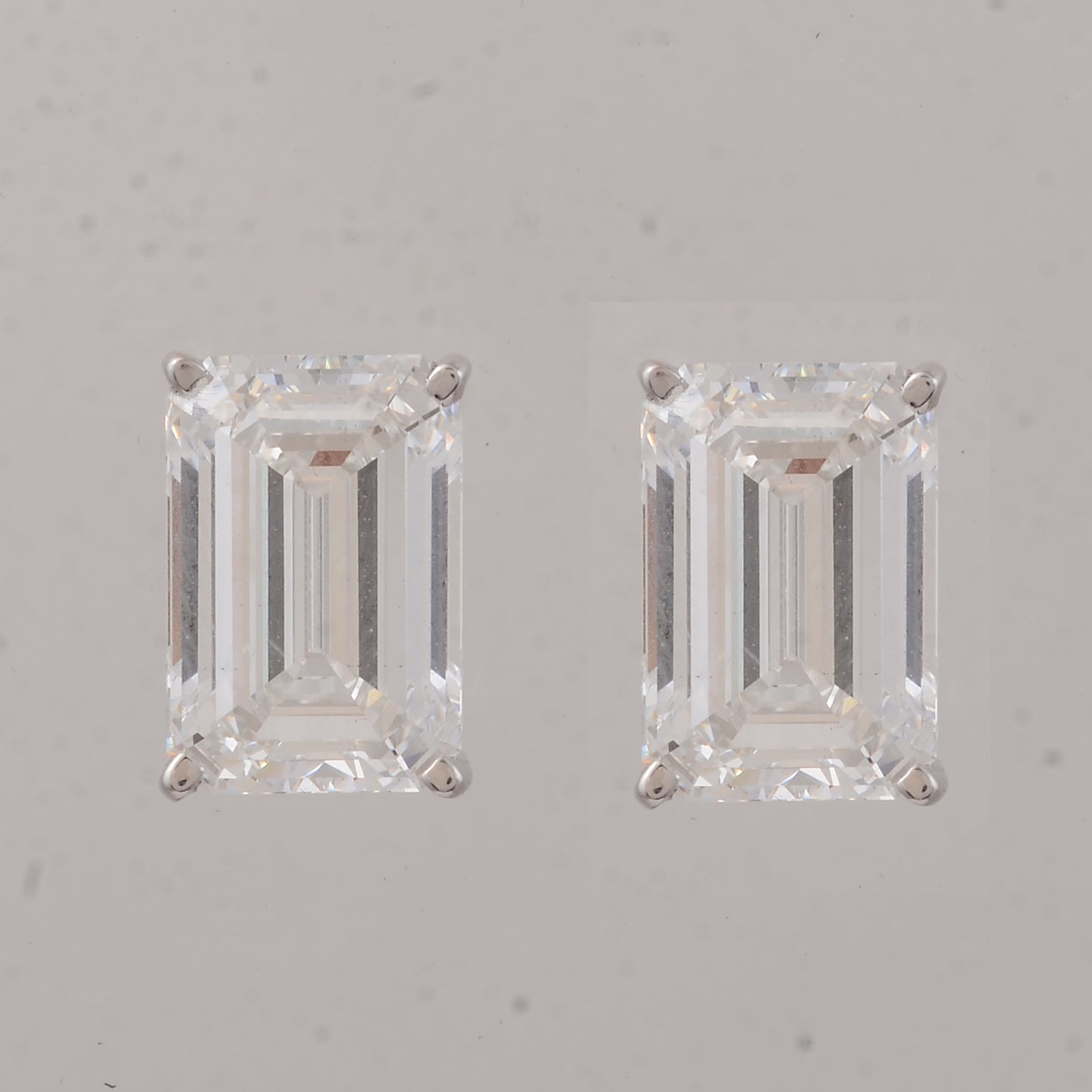 5.08 Carats Lab Grown Diamond 14K Gold Earrings