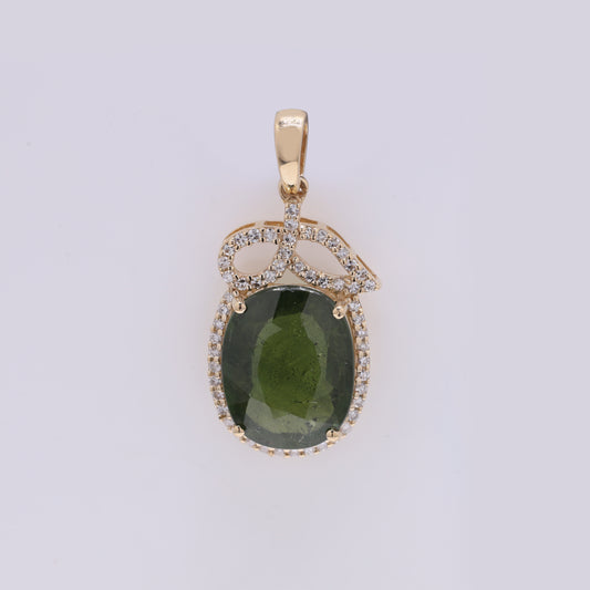 4.54 Ct Cushion Mixed Cut Natural Green Sapphire 14K Gold Pendant