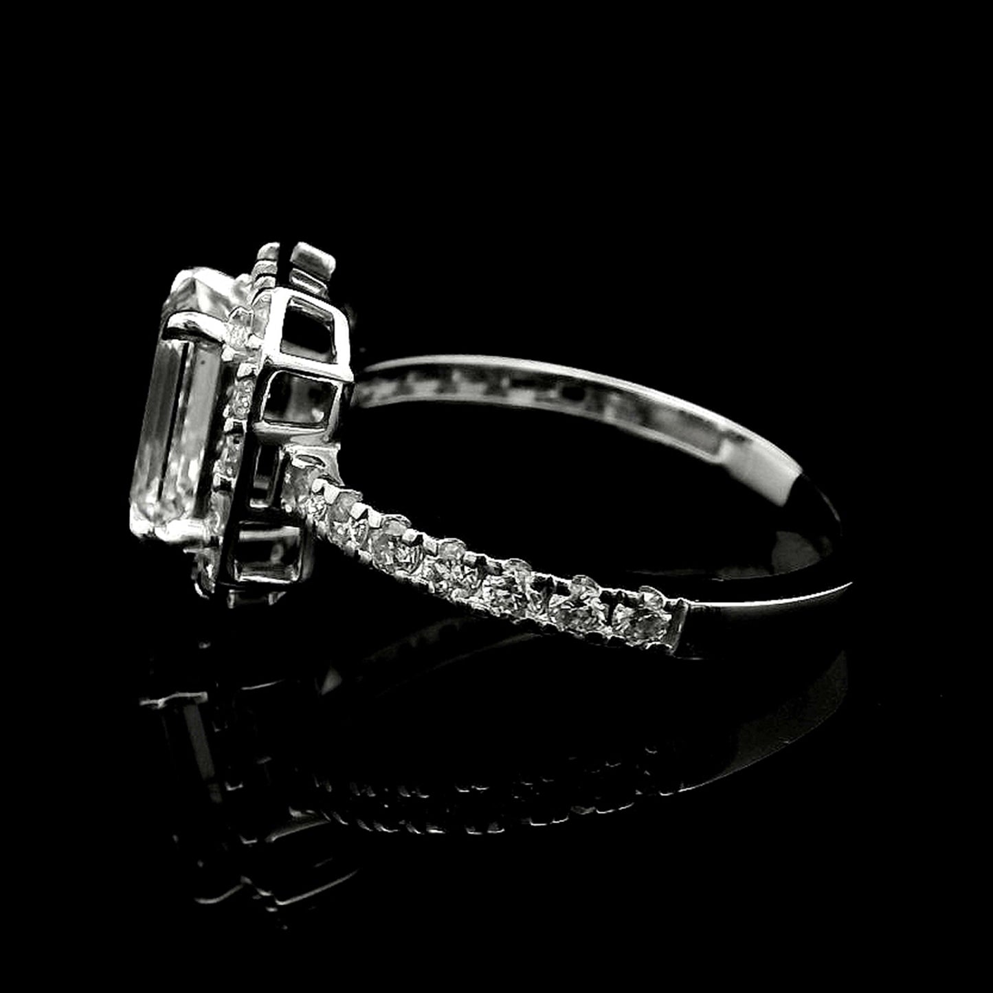 2.00 Carats Lab Grown Diamond 14K Gold Ring