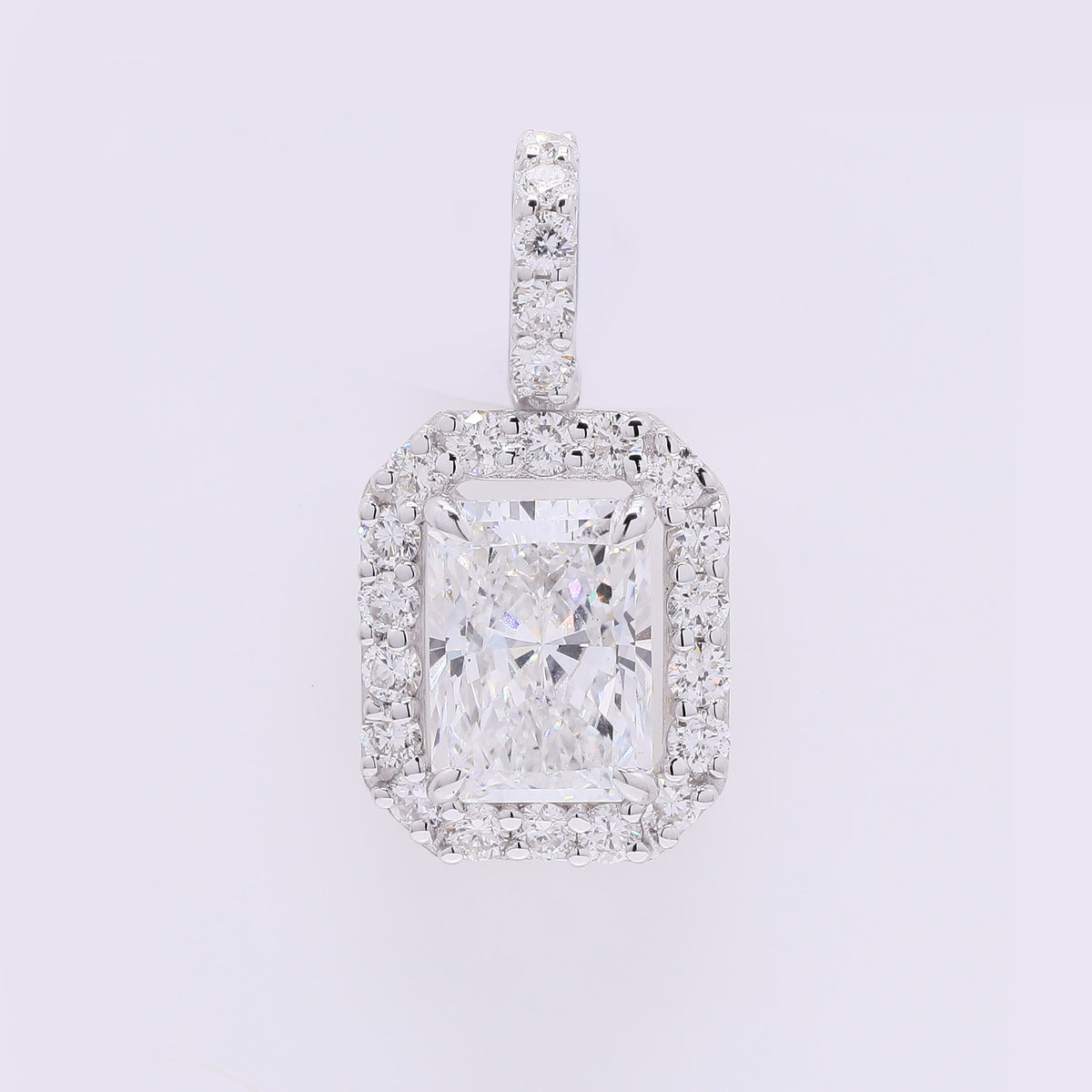 2.40 Carats Lab Grown Diamond 14K Gold Pendant