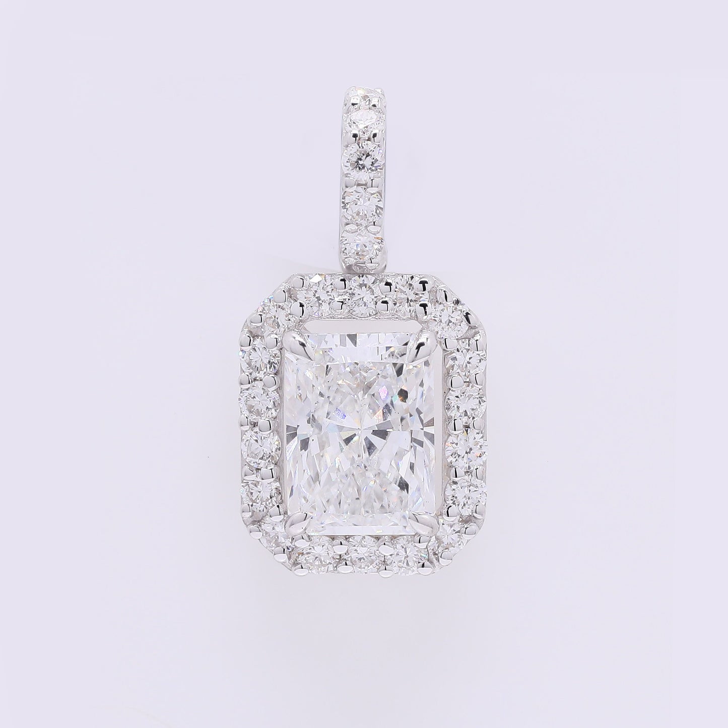 2.40 Carats Lab Grown Diamond 14K Gold Pendant