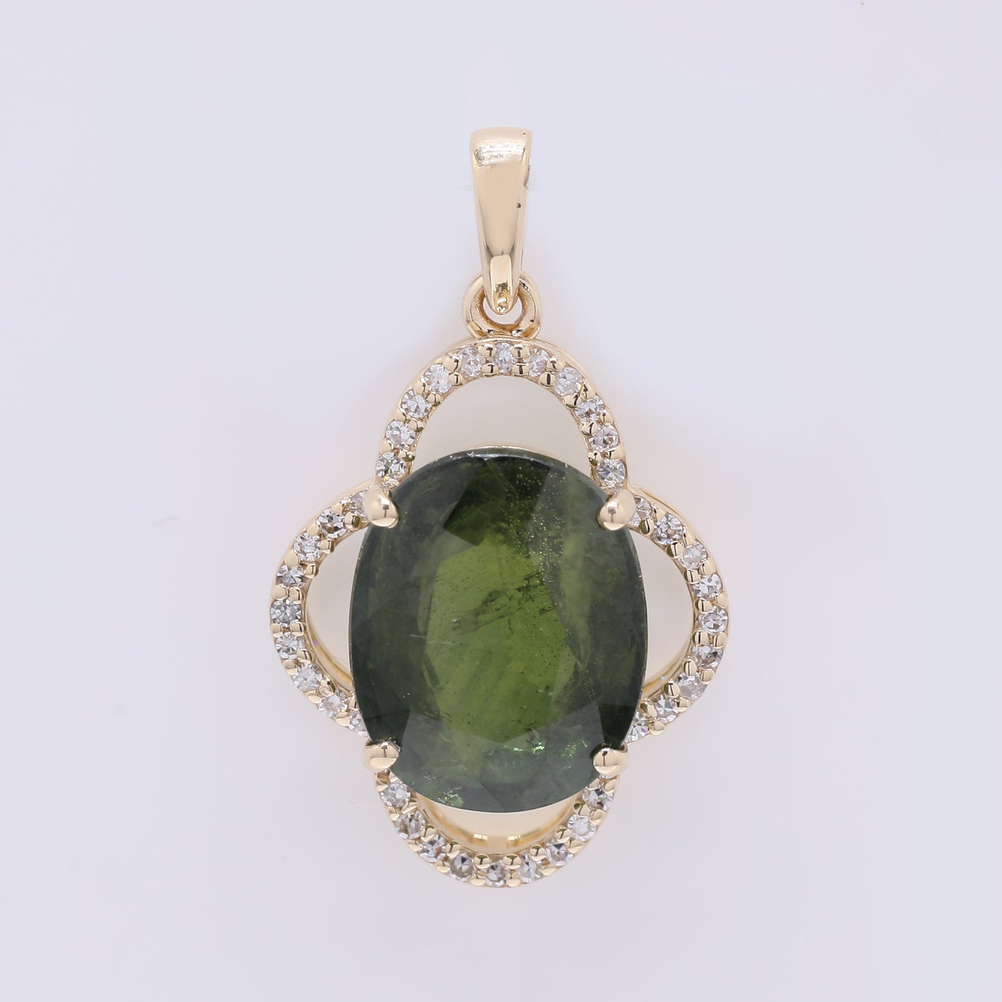 5.17 Ct Oval Mixed Cut Natural Green Sapphire 14K Gold Pendant