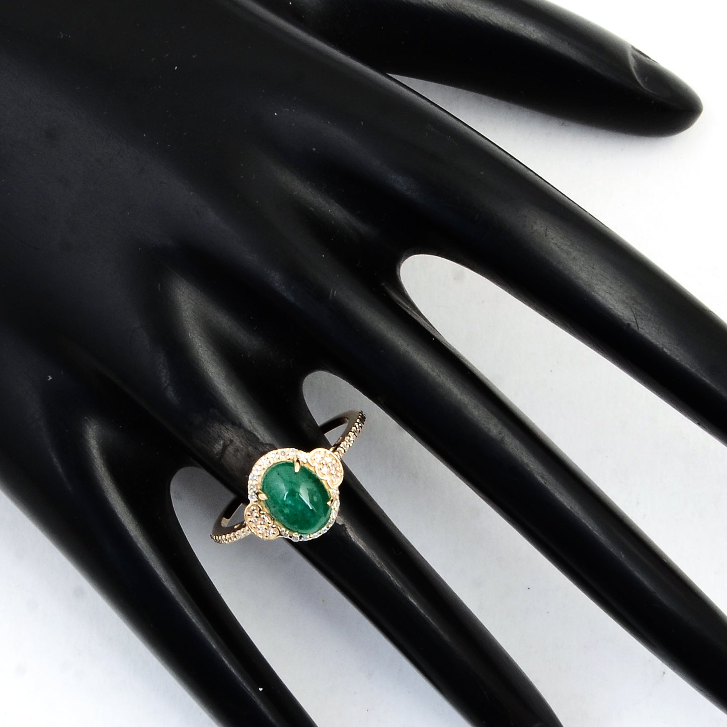 1.62 Ct Oval Cabochon Natural Beryl Emerald 14K Gold Ring