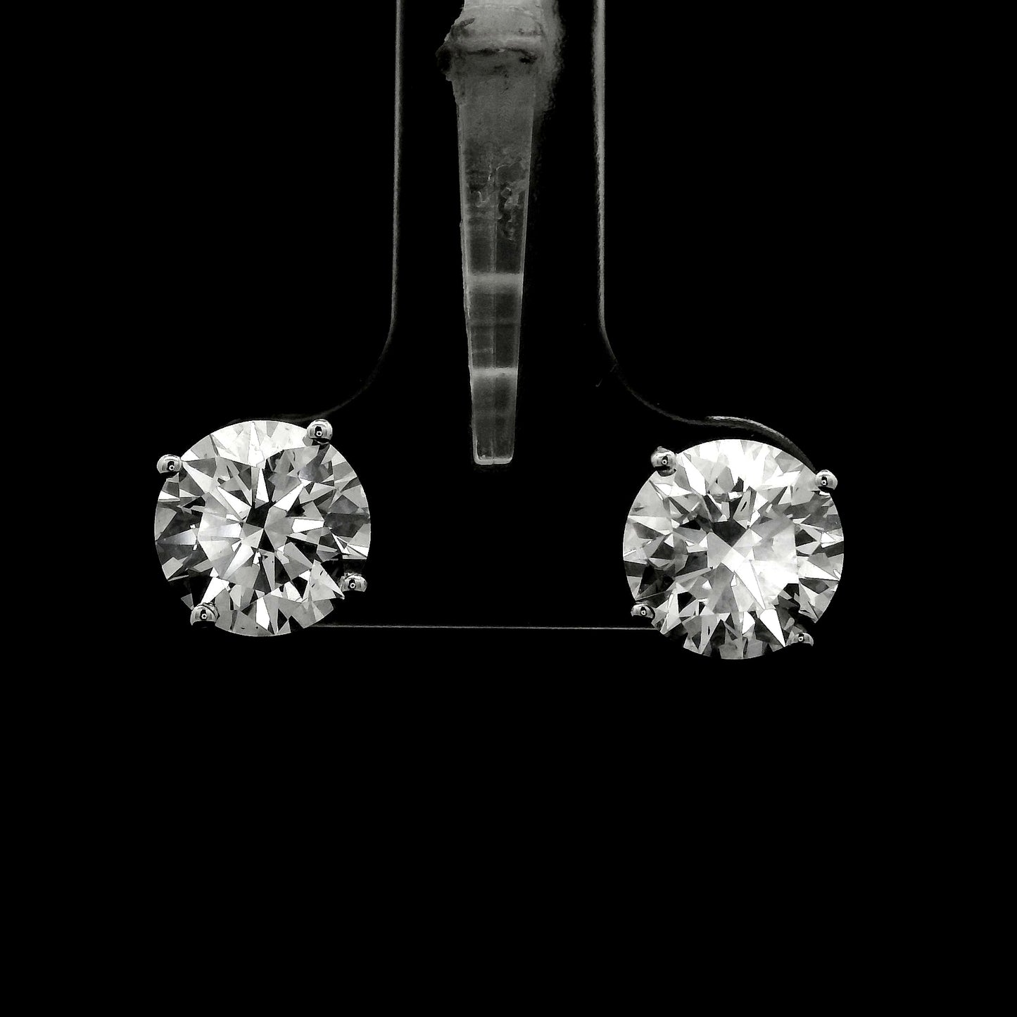 3.35 Carats Lab Grown Diamond 14K Gold Earrings