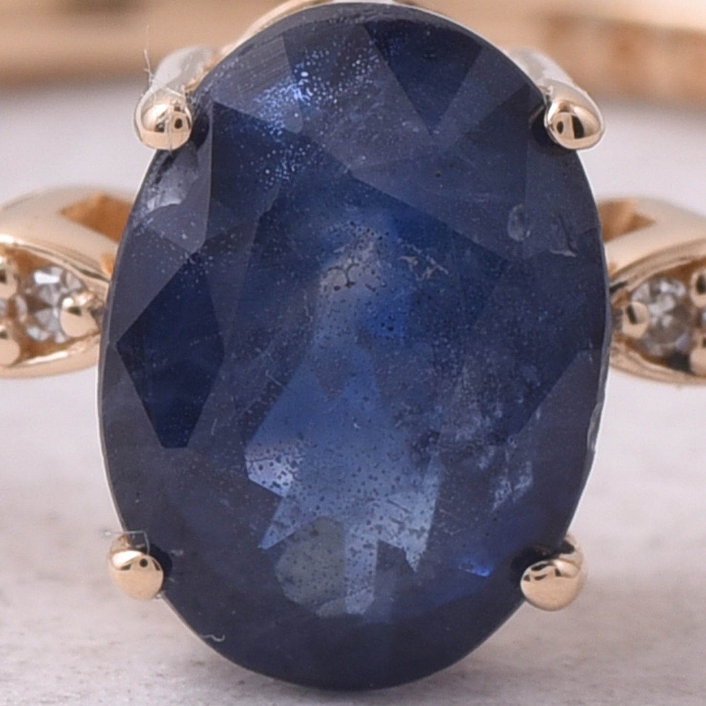 1.76 Ct Oval Mixed Cut Natural Sapphire 14K Gold Ring