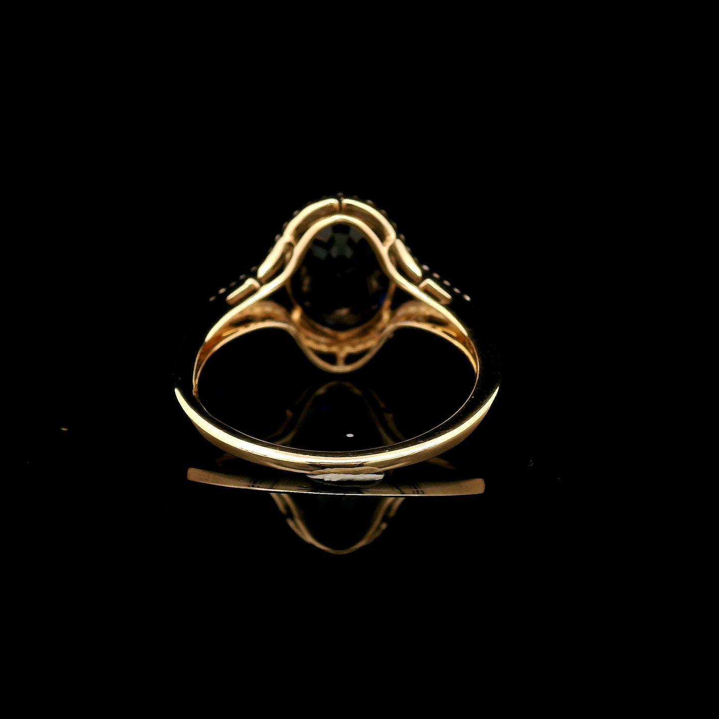 3.87 Ct Oval Mixed Cut Lab Grown Sapphire 14K Gold Ring