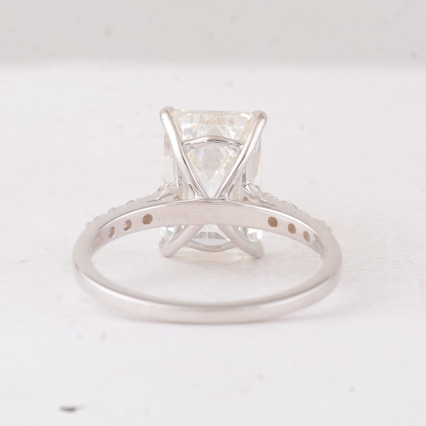 4.77 Carats Lab Grown Diamond 14K Gold Ring