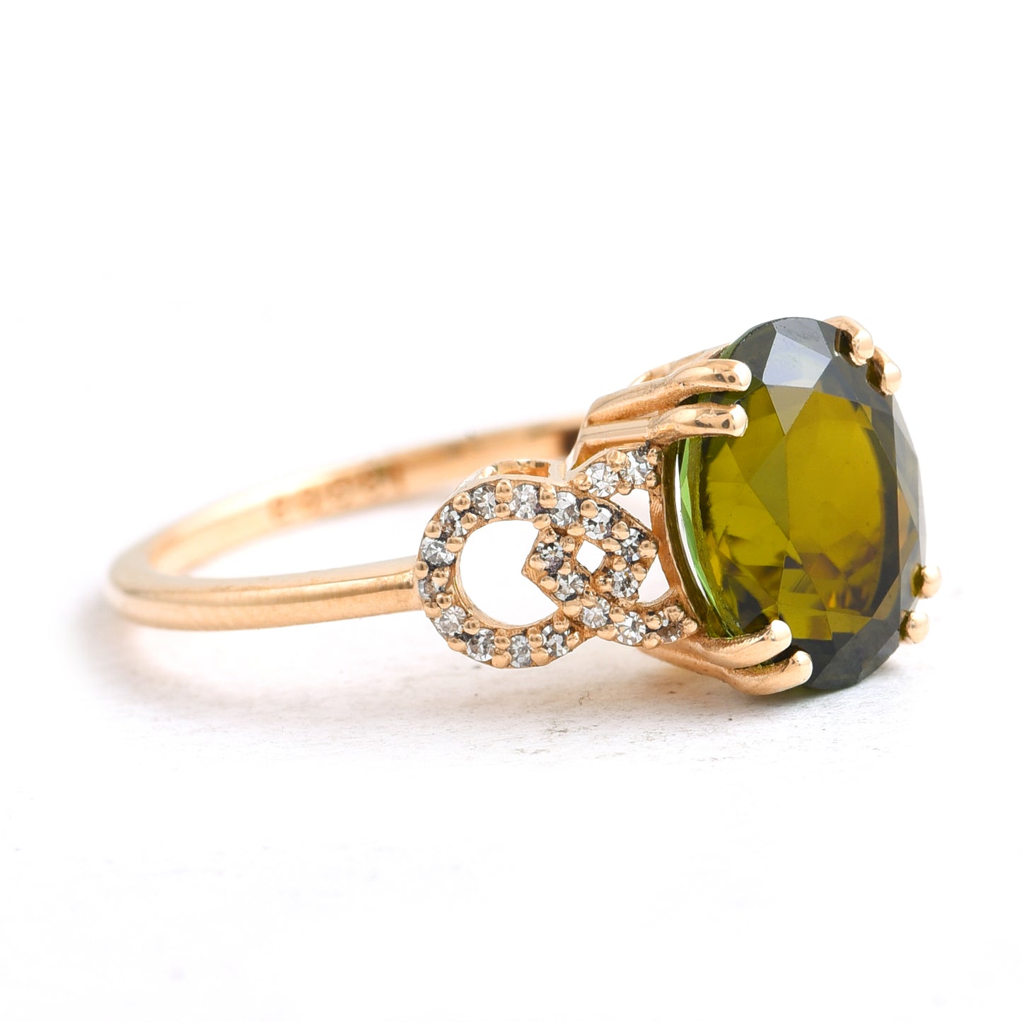 3.03 Ct Oval Tourmaline 14K Gold Ring