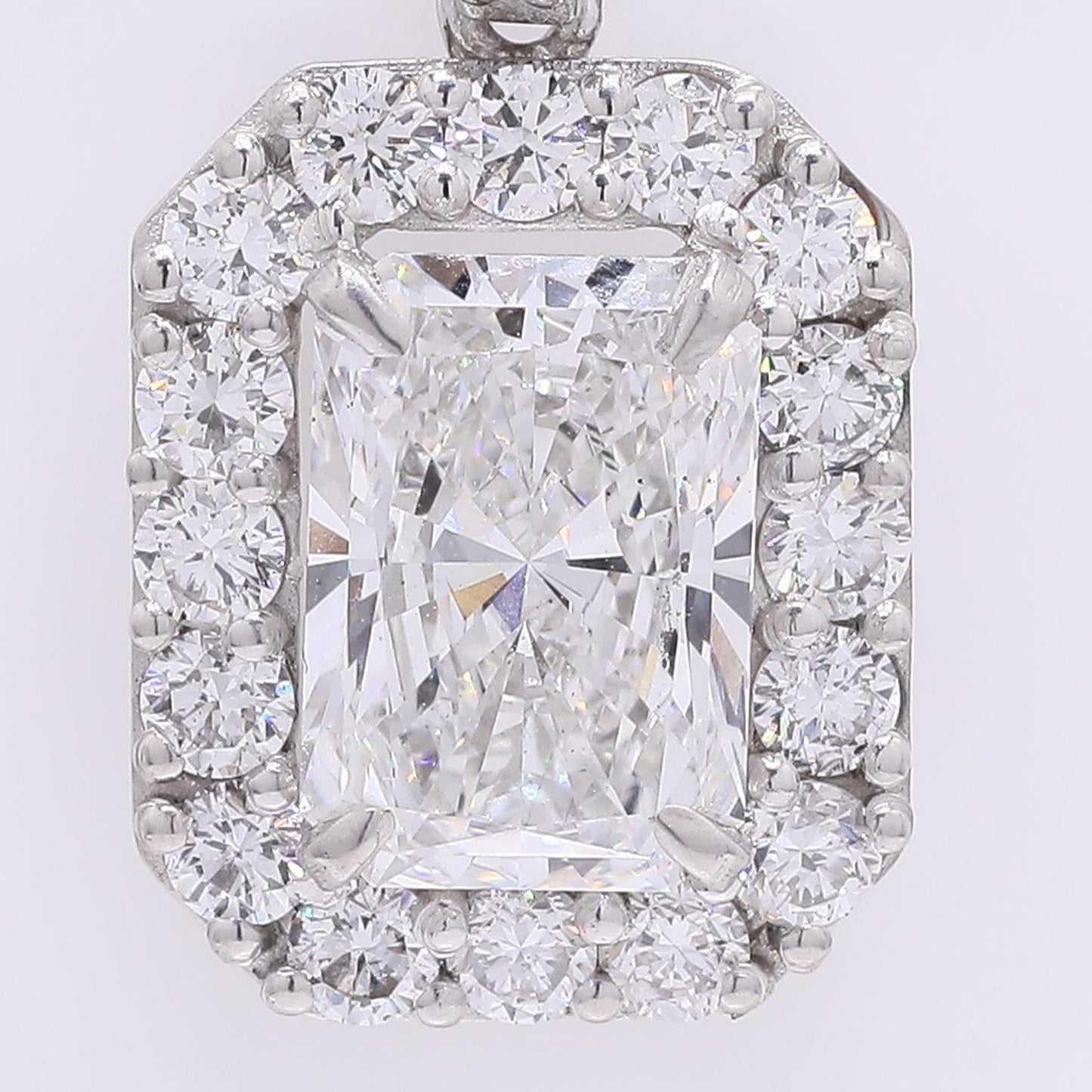 2.56 Carats Lab Grown Diamond 950 Platinum Pendant