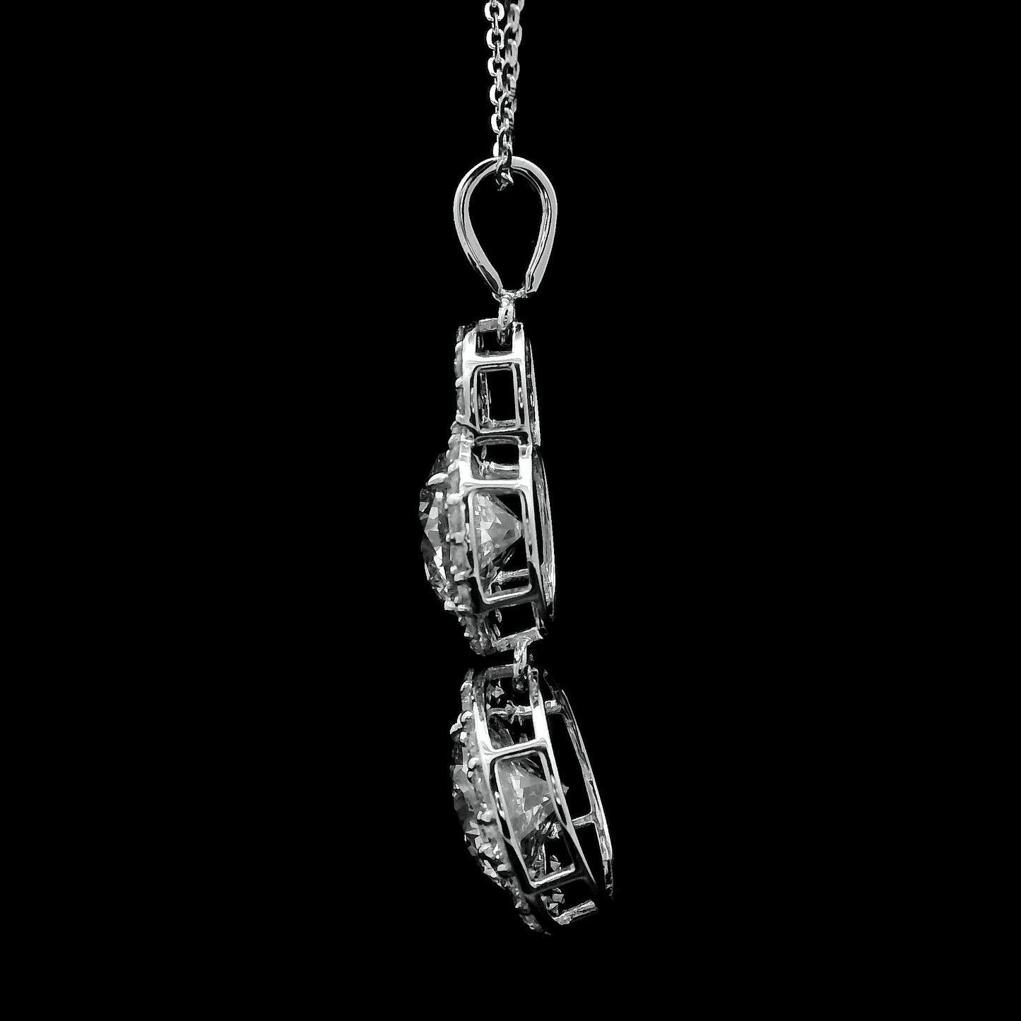 4.38 Carats Lab Grown Diamond 14K Gold Pendant