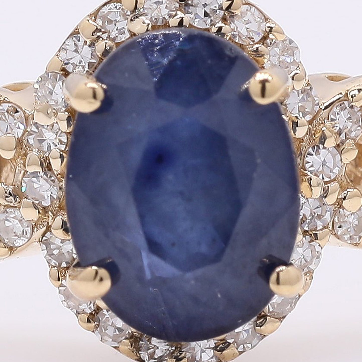 1.67 Ct Oval Mixed Cut Natural Sapphire 14K Gold Ring